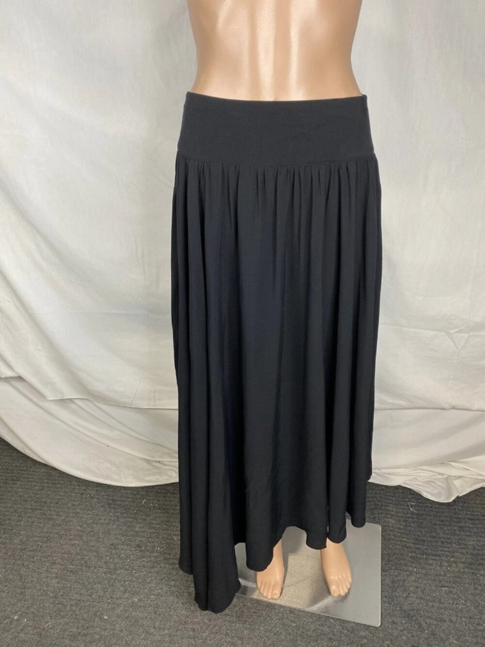 Splendid Womens Full Asymmetrical Hem Maxi Skirt Size XS Black